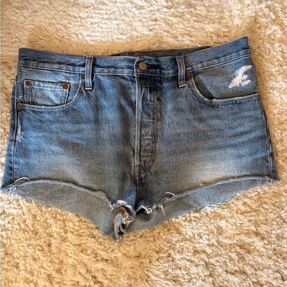 Levi’s 501 Cutoff Denim Shorts